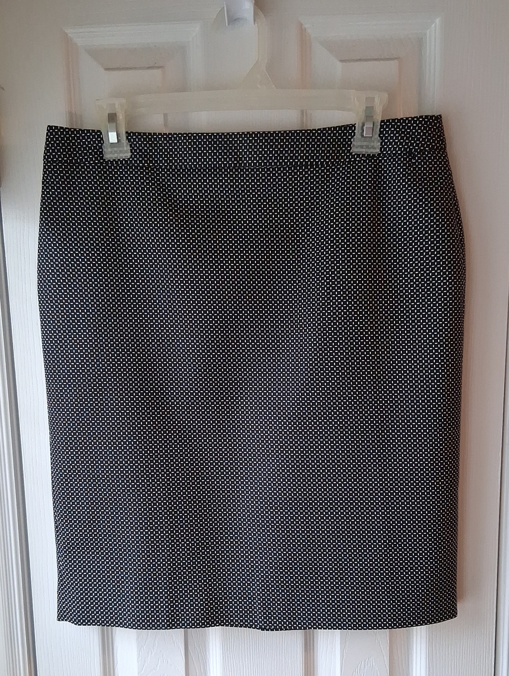 Liz Claiborne Career Black Pencil Skirt with White Check/Dot Pattern